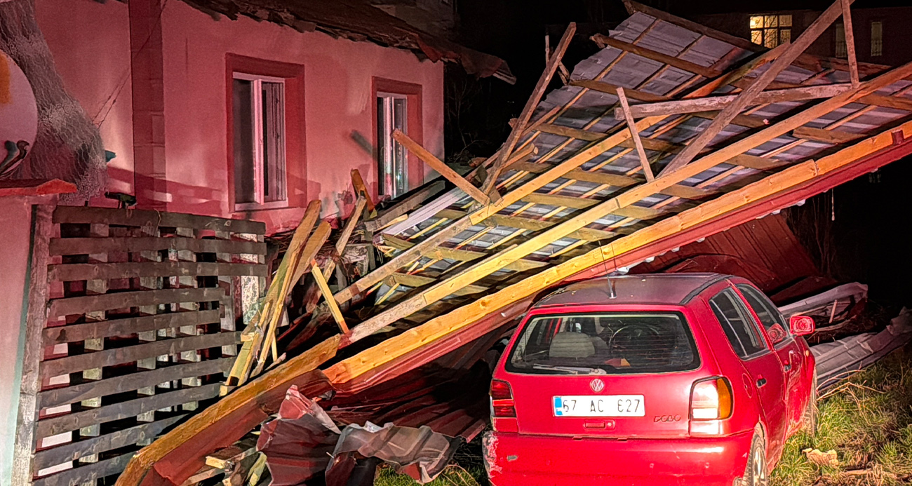 Uçan çatı, ev, karavan ve otomobilde hasara yol açtı