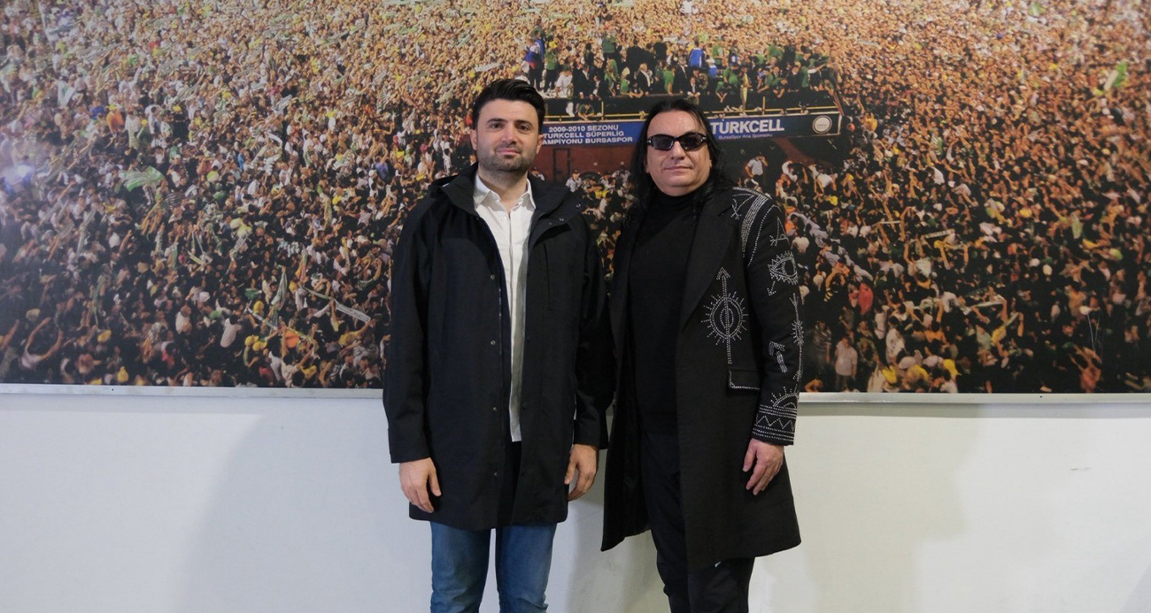 Bursaspor Başkanı Enes Çelik, Kırklarelispor galibiyeti sonrası kapalı gişe atmosfer oluşturan taraftara ve daveti kabul eden Gökhan Kırdar’a teşekkür etti.