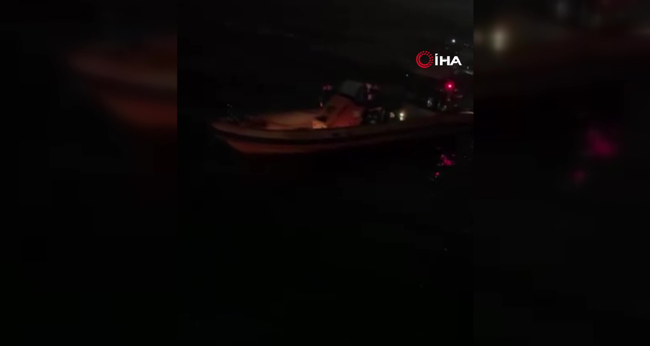 Şehir hatları vapurunda panik: Denize düşen vatandaşı Sahil Güvenlik kurtardı