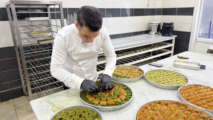 Nişan ve kız istemelerinde yeni trend: Baklava tepsisi