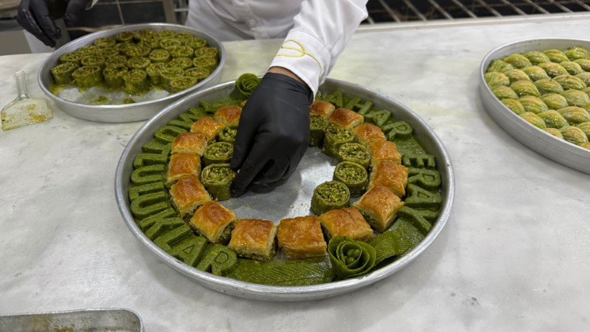 Nişan ve kız istemelerinde yeni trend: Baklava tepsisi