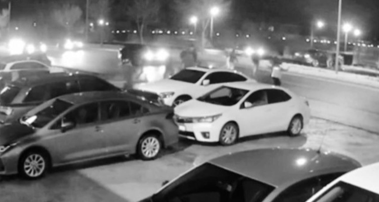 Düzce'deki kaza kamerada: Restorandaki müşteriler ve çalışanlar yardıma koştu