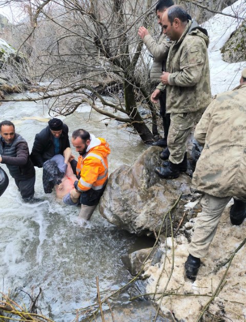 Bitlis Güroymak’ta feci kaza: 3 ölü, 5 ağır yaralı