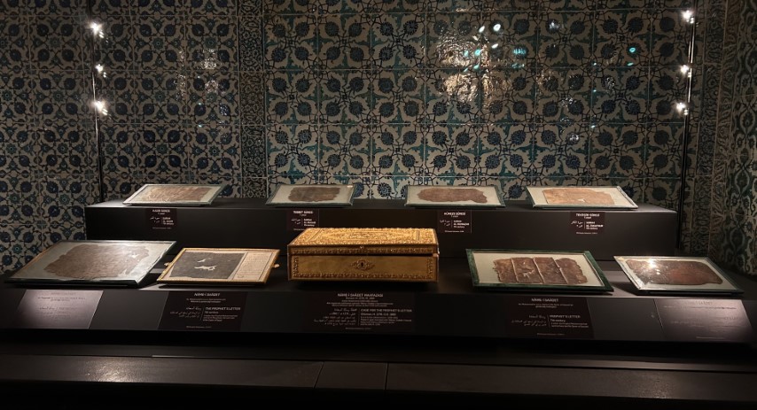 Osmanlı’nın en büyük mushafı Ramazan ayına özel ilk kez Topkapı Sarayı’nda sergide