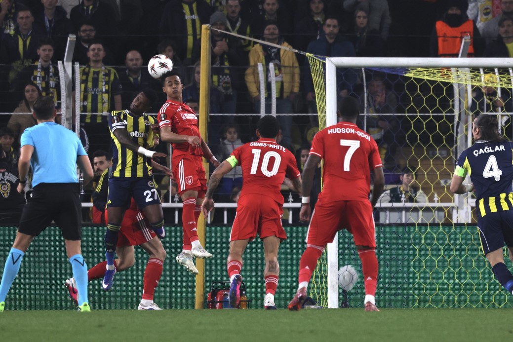 Fenerbahçe, Avrupa Ligi’nde 3. mağlubiyetini aldı