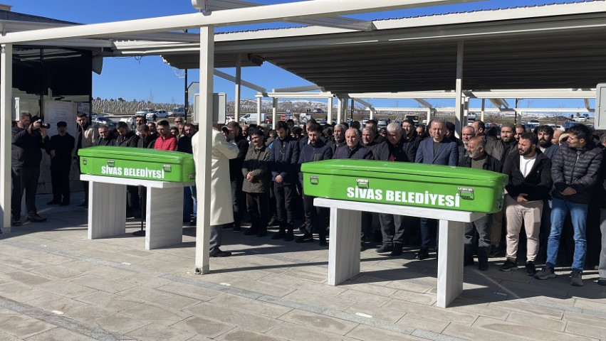 Gelin ve kaynana teravih namazına giderken hayatını kaybetti