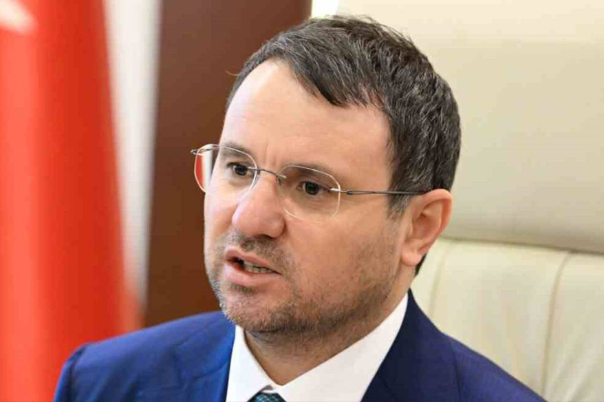 Akın Gürlek'ten yeni bakan yardımcılarına tebrik mesajı