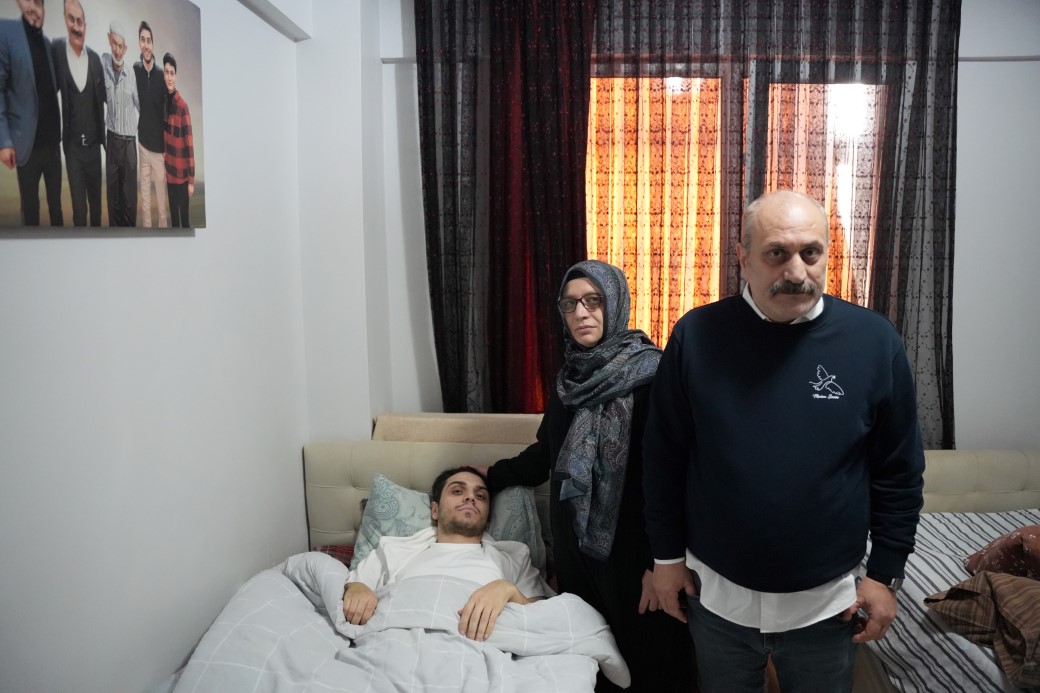 Bağcılar’da metro çıkışı bıçaklanan Oğuzhan Çöpür’ün ailesine tehdit mesajları atıldığı ortaya çıktı