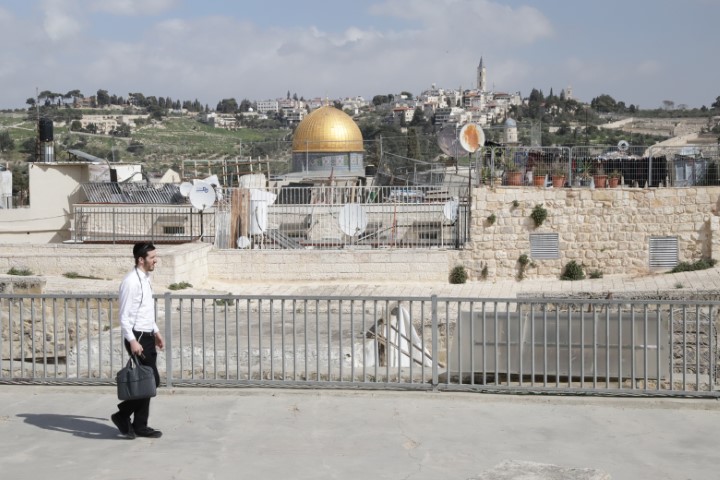 Kudüs'te Ramazan bu yıl sessiz başladı: Süslemeler yasak, ibadetler kısıtlı