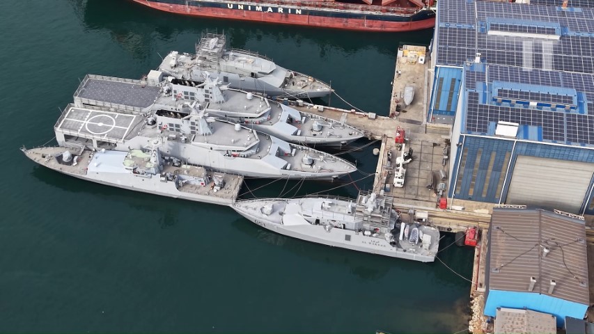 Katar için üretilen hücumbotları suya indirildi