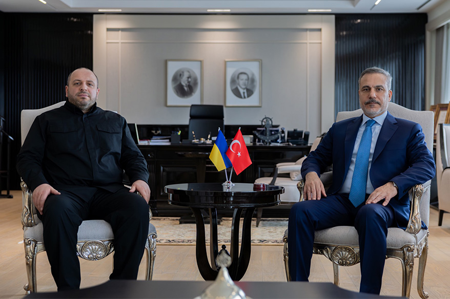 Bakan Fidan, Ukrayna Milli Güvenlik ve Savunma Konseyi Sekreteri Umerov ile görüştü