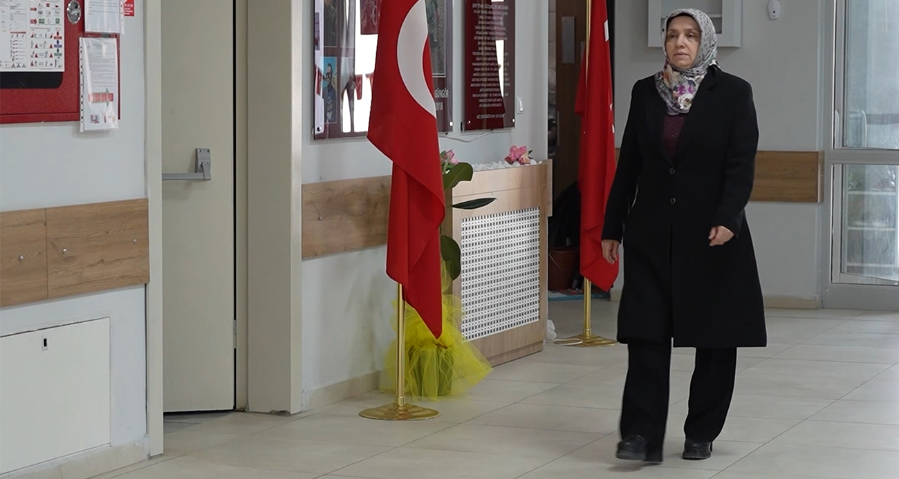 Bir eğitimcinin unutamadığı 28 Şubat gerçeği: "Kütüphanede ‘Allah’ yazan kitap bile yasaktı"