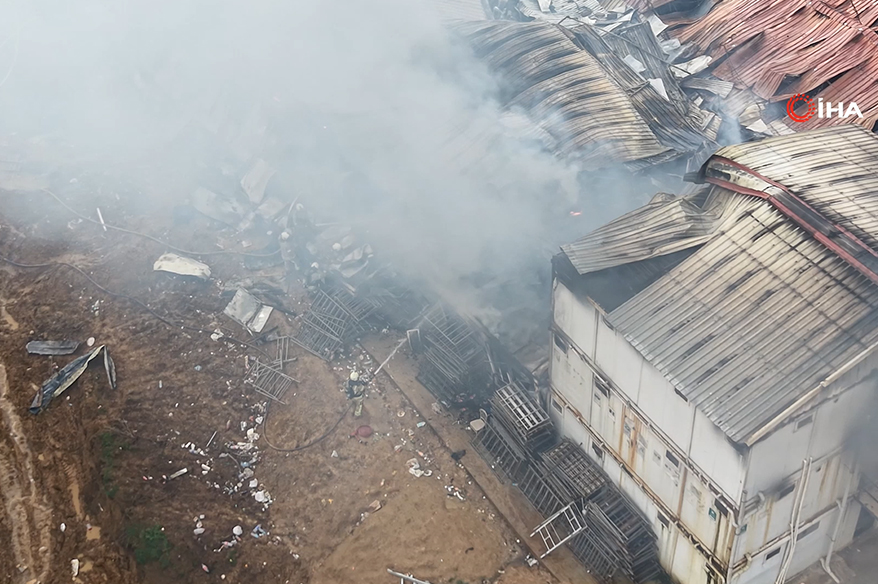 Tuzla’da işçi konteynerlerinde yangın: 7 yaralı