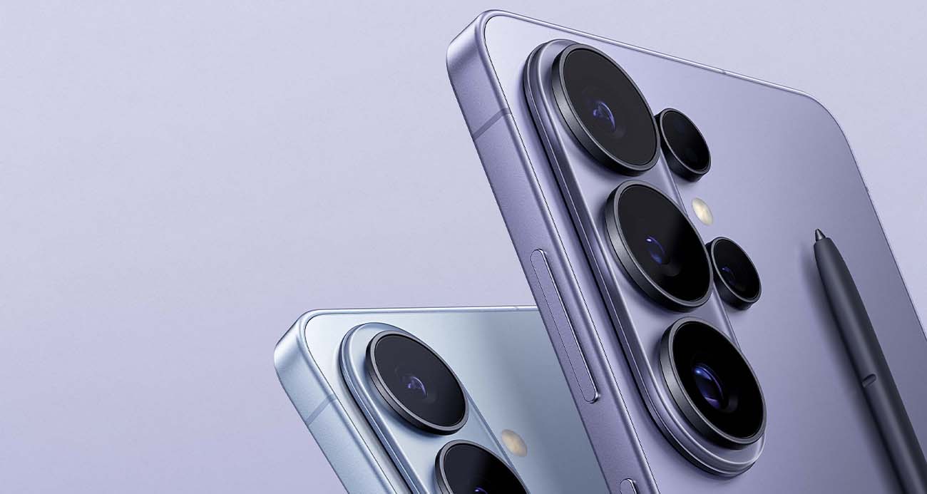 Samsung, Galaxy ailesinin en güvenli ve en üstün Galaxy AI deneyimleriyle güçlendirilen Galaxy S26 serisiyle AI Phone çağını başlatıyor. Güçlü donanım, markanın en iyi kamera sistemi ve yapay zekâ deneyimleri ile donatılan yeni seri, günlük işleri bugüne dek hiç olmadığı kadar kolaylaştırıyor. Galaxy Buds4 serisi ise markanın ses ve kullanım kolaylığındaki en yeni inovasyonlarını tek bir cihazda sunuyor.