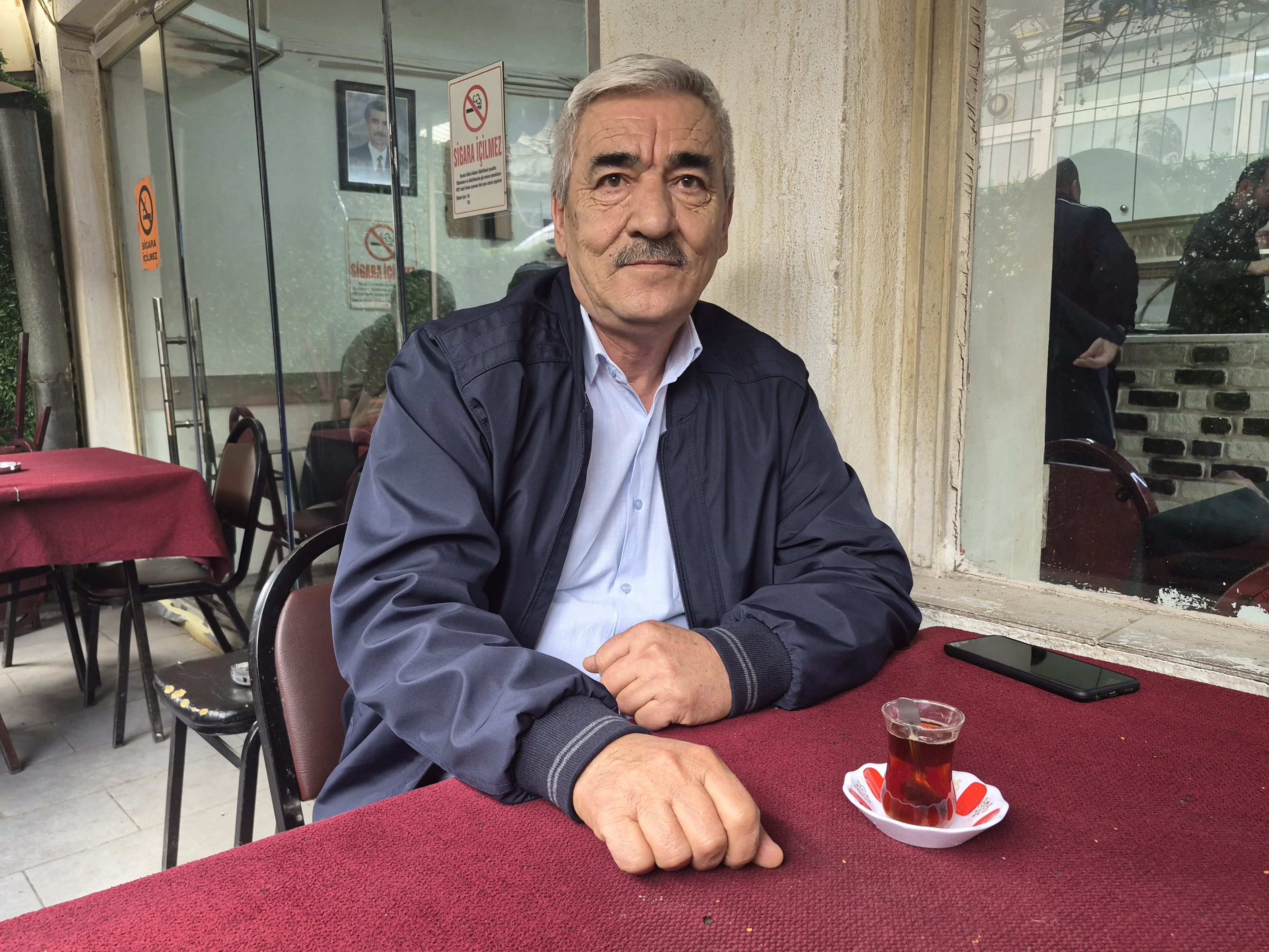 Azmetti, 40 yıl içtiği sigarayı 1 haftada bıraktı