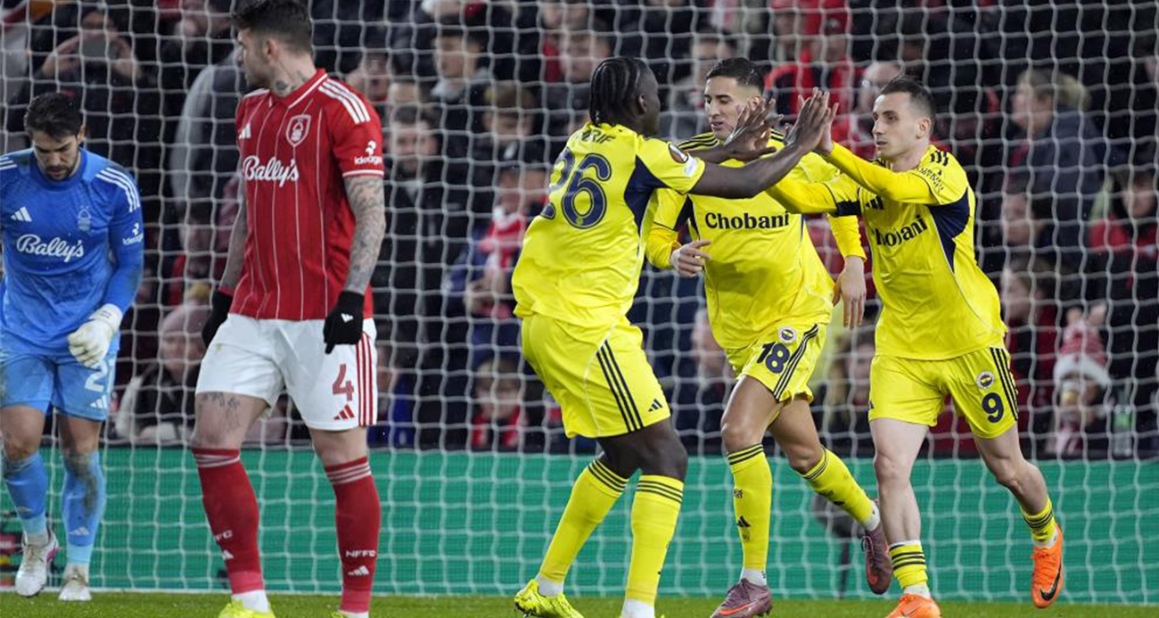 Fenerbahçe, UEFA Avrupa Ligi son 16 play-off turu rövanş maçında Nottingham Forest'i 2-1 yenmesine rağmen ilk maçta aldığı 3-0'lık sonuç nedeniyle veda etti.