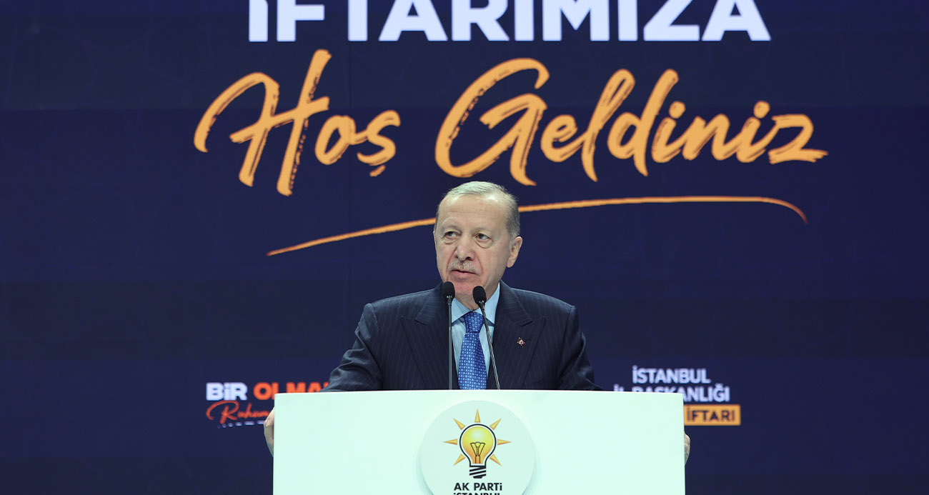 Cumhurbaşkanı Recep Tayyip Erdoğan, "Komşumuz İran’a yönelik Netanyahu’nun kışkırtmaları ile başlayan Amerika-İsrail saldırılarından derin üzüntü ve endişe duyuyoruz. İran’ın egemenliğini açıkça ihlal etme yanında dost ve kardeş İran halkının huzuruna kast eden saldırıları esefle karşılıyoruz. Aynı şekilde her ne sebeple olursa olsun körfezdeki kardeş ülkelerimize yönelik İran’ın füze ve dron saldırılarını kabul edilemez buluyoruz" dedi.