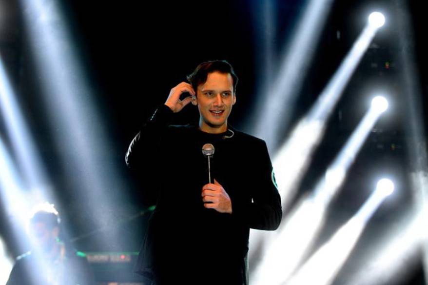 Gözaltına alınan şarkıcı Edis hakkında karar