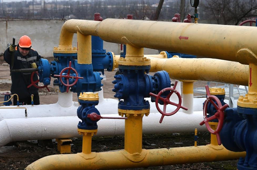 Katar, İran saldırıları sonrası doğal gaz üretimini askıya aldı