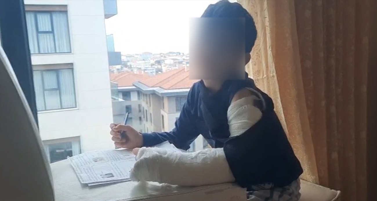 Ümraniye’de akran zorbalığı iddiası: Çelme takılan öğrencinin kolu kırıldı, okul yönetimi ambulans çağırmadı