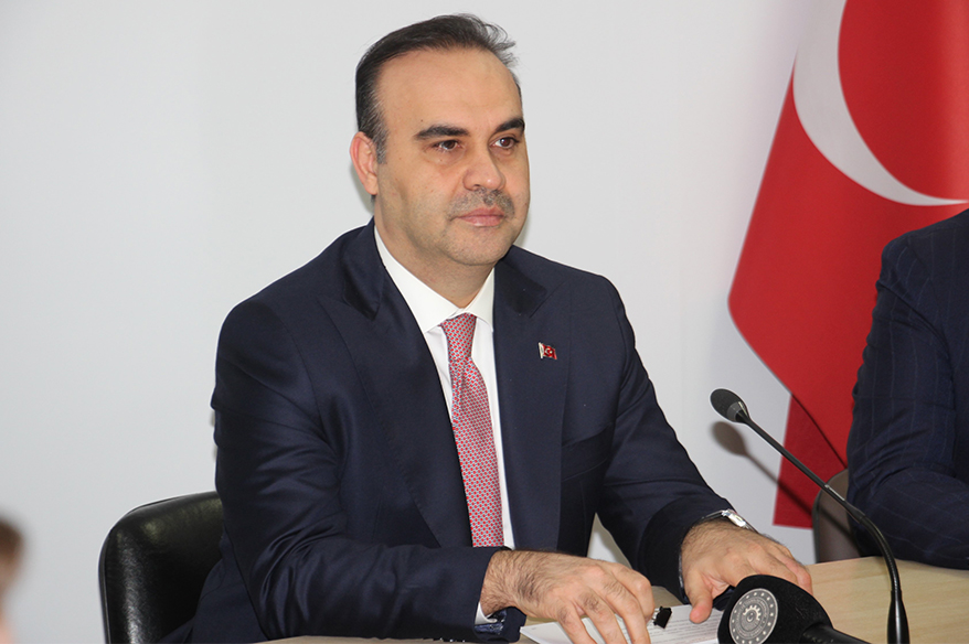 Bakan Kacır: "İhracatımızı 273 milyar dolara çıkardık"