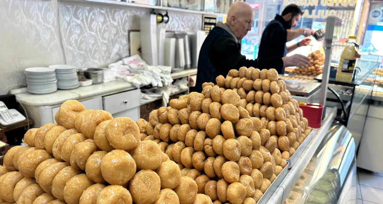 "Meraklı Baklavacı"nın 66 yıllık sırrı: Ramazan helvası