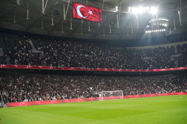 Beşiktaş, Tüpraş Stadyumu’nda Galatasaray’a 1 kez kaybetti