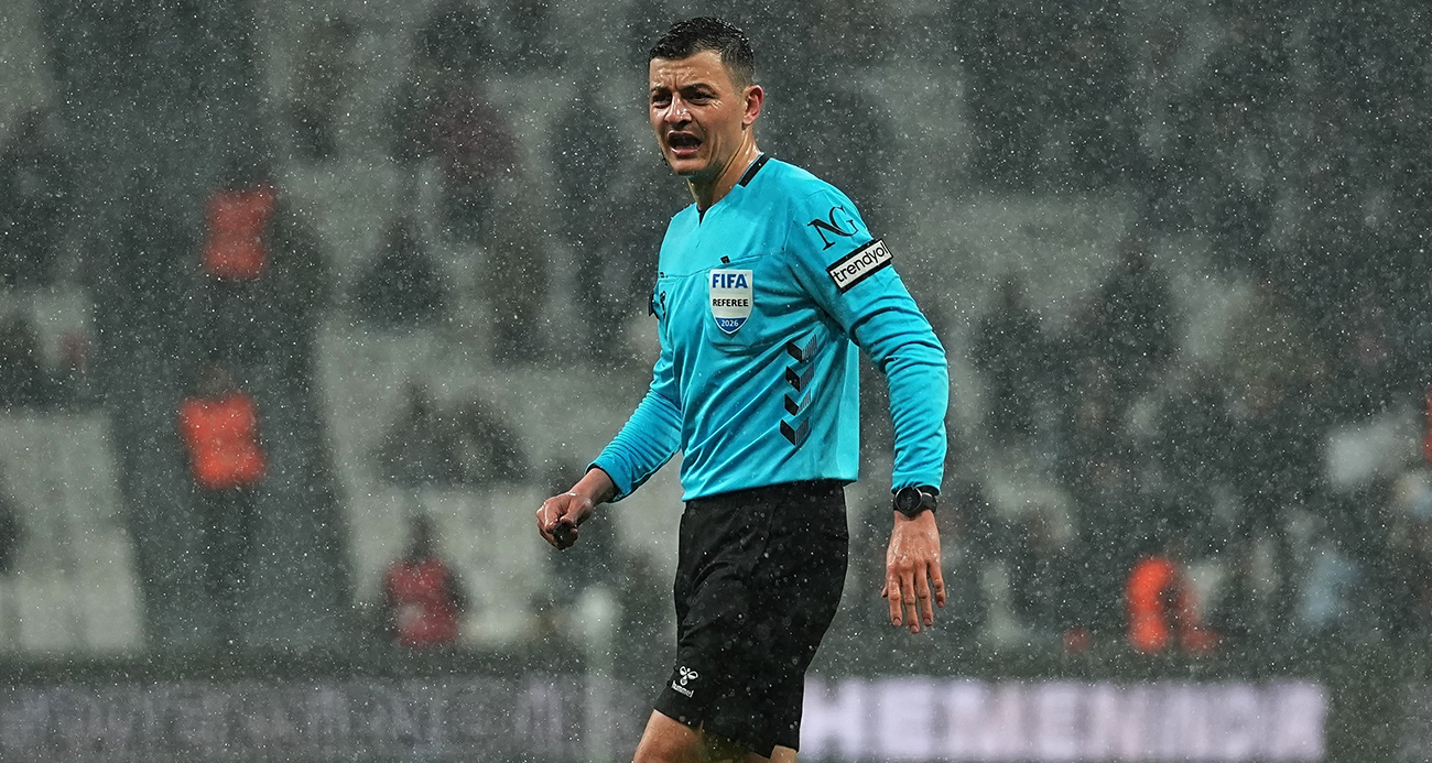 Trendyol Süper Lig’in 25. haftasında oynanacak Beşiktaş-Galatasaray müsabakasını FIFA kokartlı hakem Ozan Ergün yönetecek. Ergün, kariyerinde ilk kez bir derbide düdük çalacak.