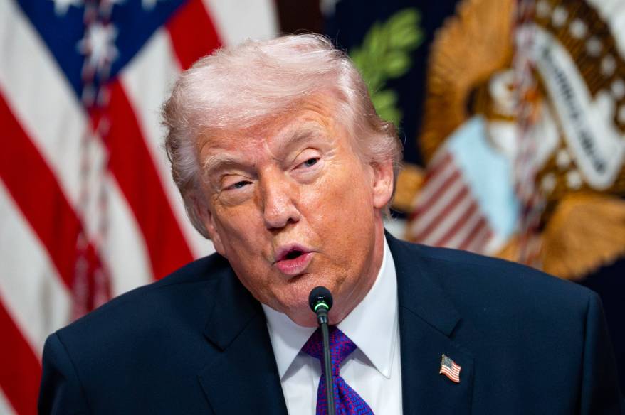 Trump’tan İran'daki Kürt grupların saldırıya geçmesine destek