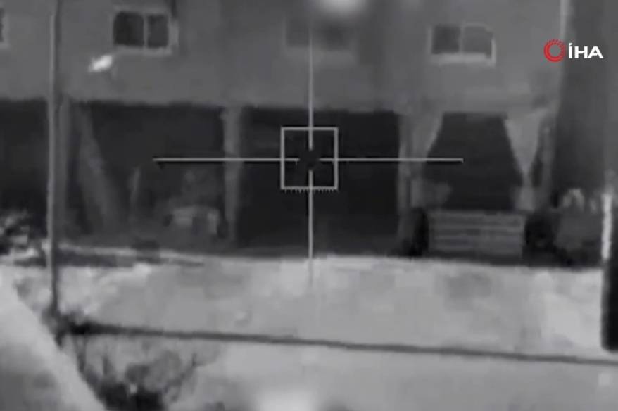 İsrail ordusu, Lübnan’a yönelik saldırıda bir Hamas yetkilisinin öldürüldüğünü iddia etti