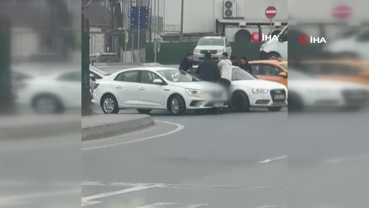 Arnavutköy’de trafikte kavga pahalıya patladı