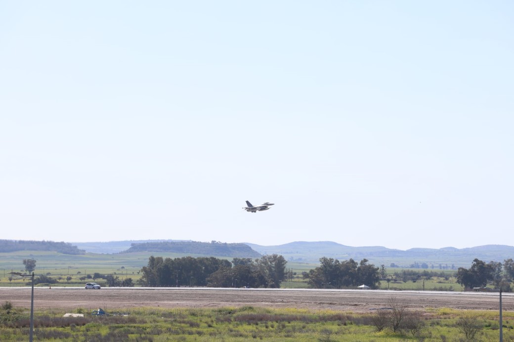 Türkiye'nin gönderdiği F-16'lar KKTC'de