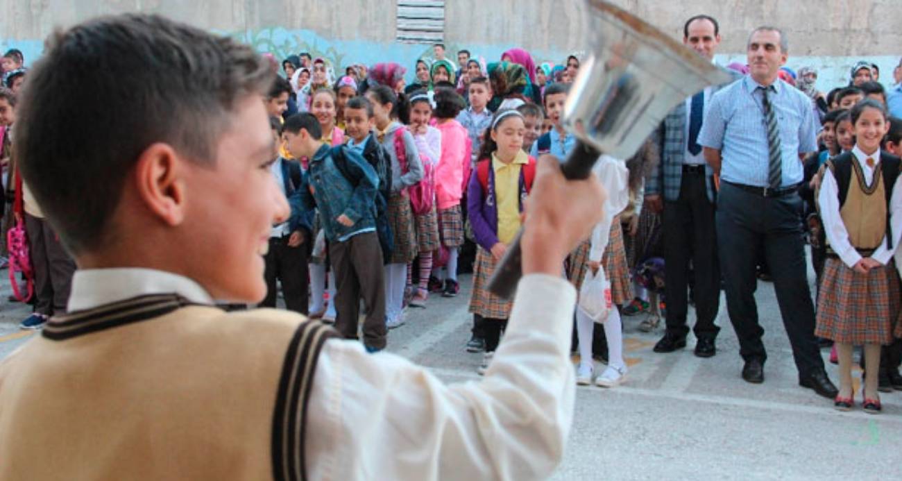 Bakan Tekin: "Ara tatilleri kaldırmıyoruz"