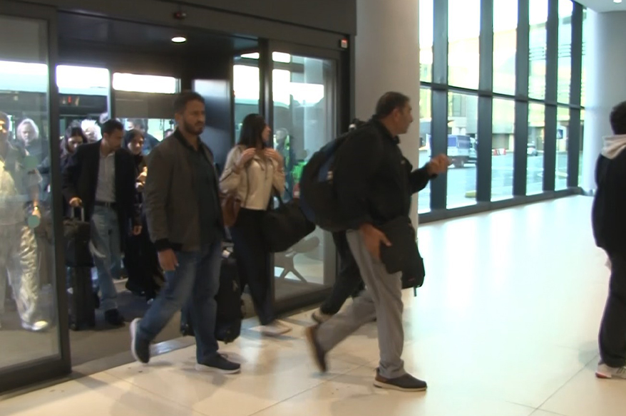 Katar’da mahsur kalan Türk vatandaşları Türkiye’ye döndü