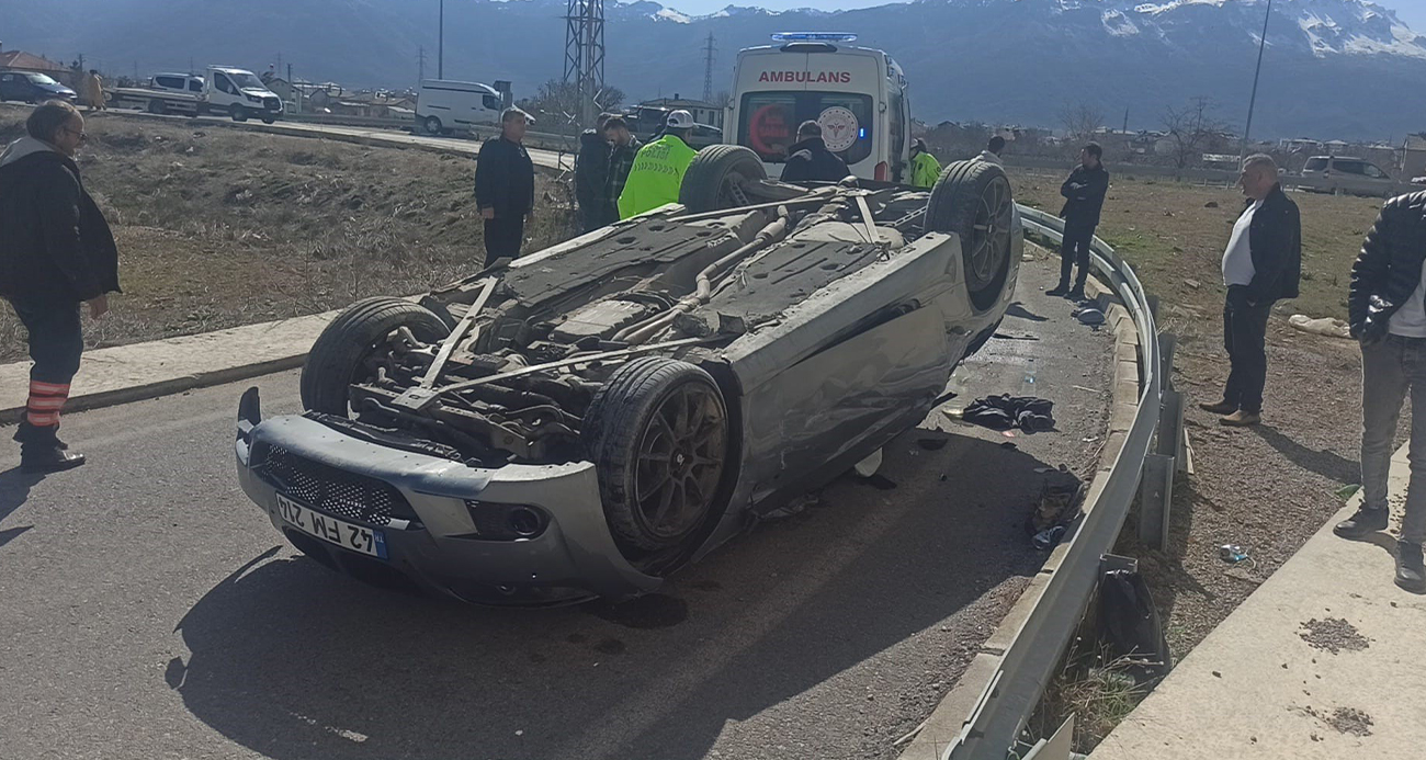 Konya’nın Seydişehir ilçesinde otomobilin takla atması sonucu 4 kişi yaralandı.