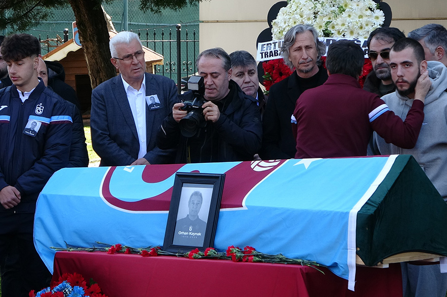 Trabzonspor’da, Orhan Kaynak için tören düzenlendi