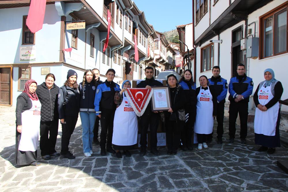 Oruçlu şehidin son isteği Amasya çöreği, 10 yıl sonra yeniden Mardin’deki silah arkadaşlarına gönderildi