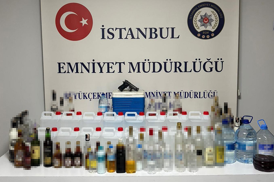 Büyükçekmece’de sahte alkol zehirledi