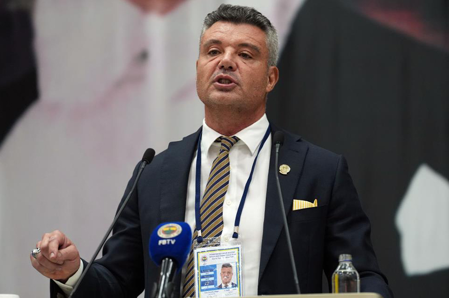 Fenerbahçe, Tedesco ile devam kararı aldı