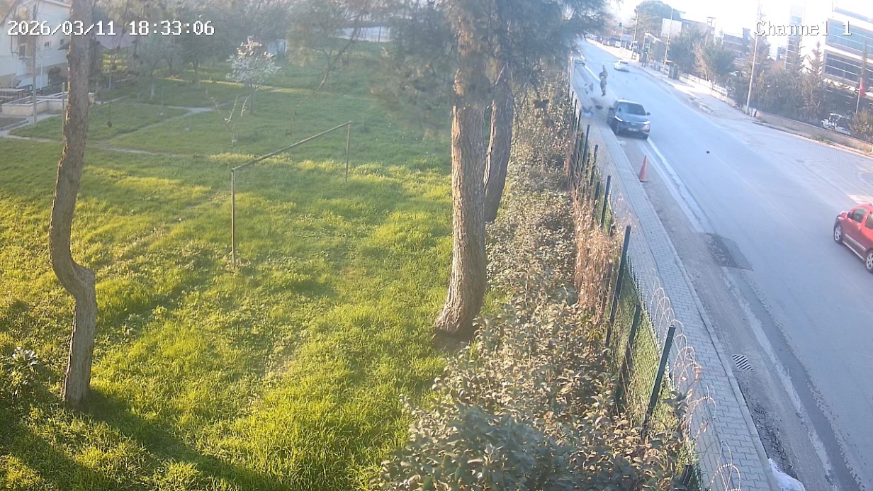 Cinayet gibi kaza güvenlik kamerasında