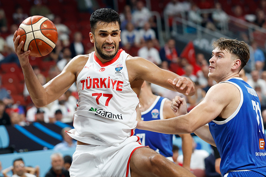 Ömer Faruk Yurtseven’den NBA ekibine 10 günlük imza