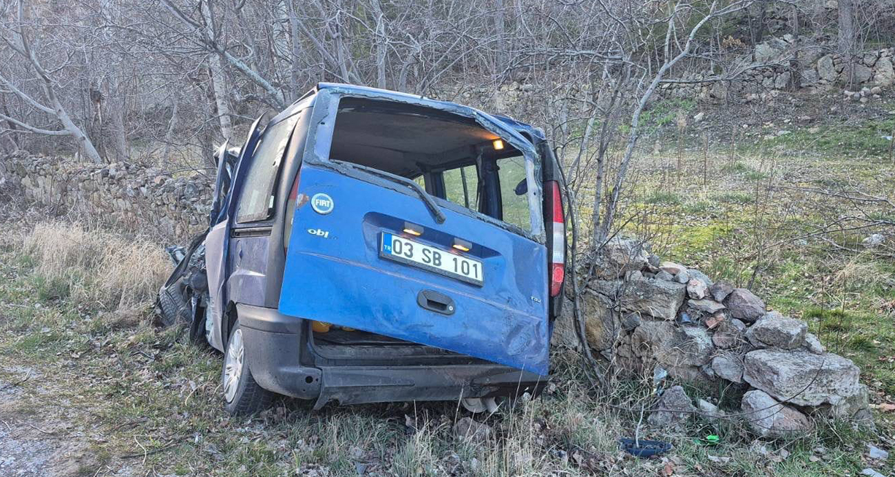 Hurdaya dönen araçlarda 1 kişi öldü, bir kişi yaralandı