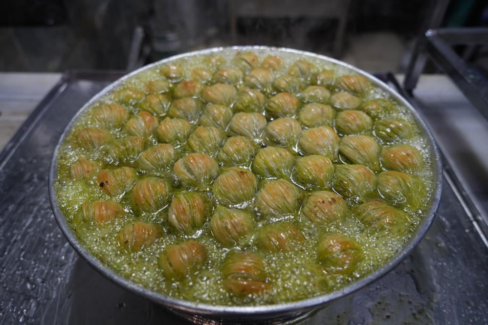Gaziantep’te baklavacılarda bayram yoğunluğu: Günlük üretim 20 tona ulaştı