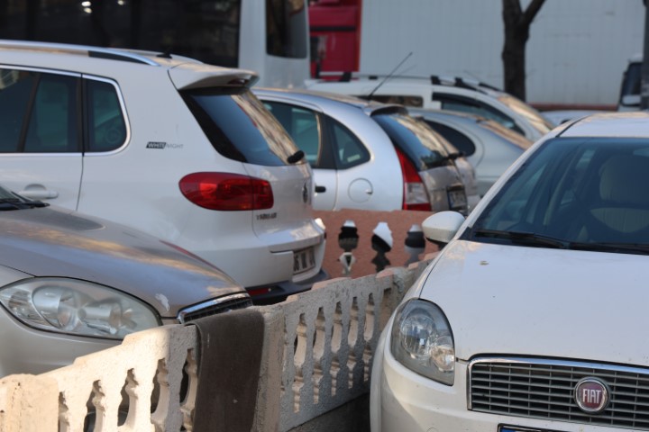 Bayramda araç kiralayacaklar dikkat: Firmaların sitelerini kopyalayıp dolandırıyorlar