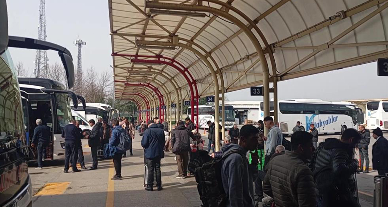 Bursa Şehirlerarası Otobüs Terminali’nde bayram yoğunluğu başladı