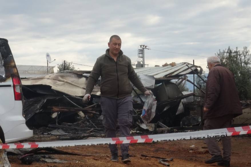 5’i çocuk 6 kişinin öldüğü yangında sera sahibi tutuklandı