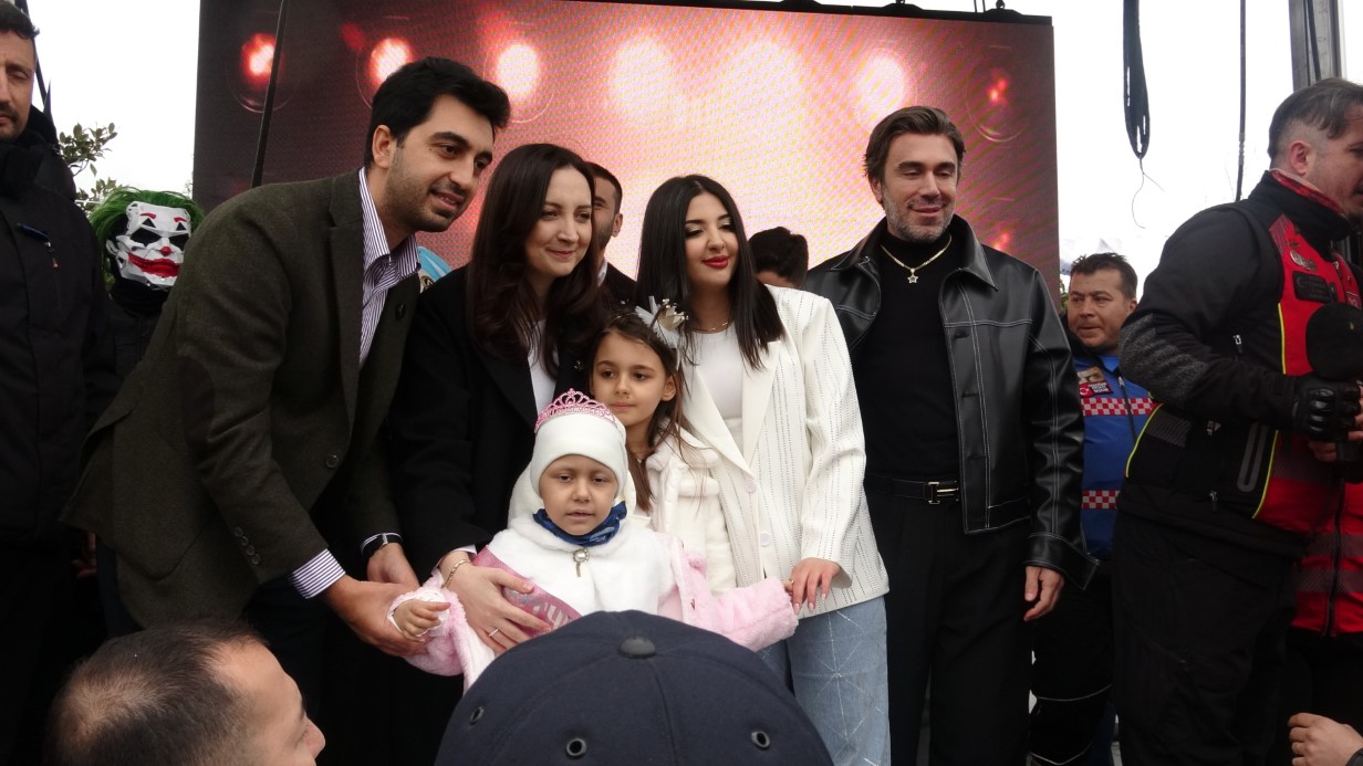 Tuzla’da balonlar kanseri yenen Almira için gökyüzüne uçtu