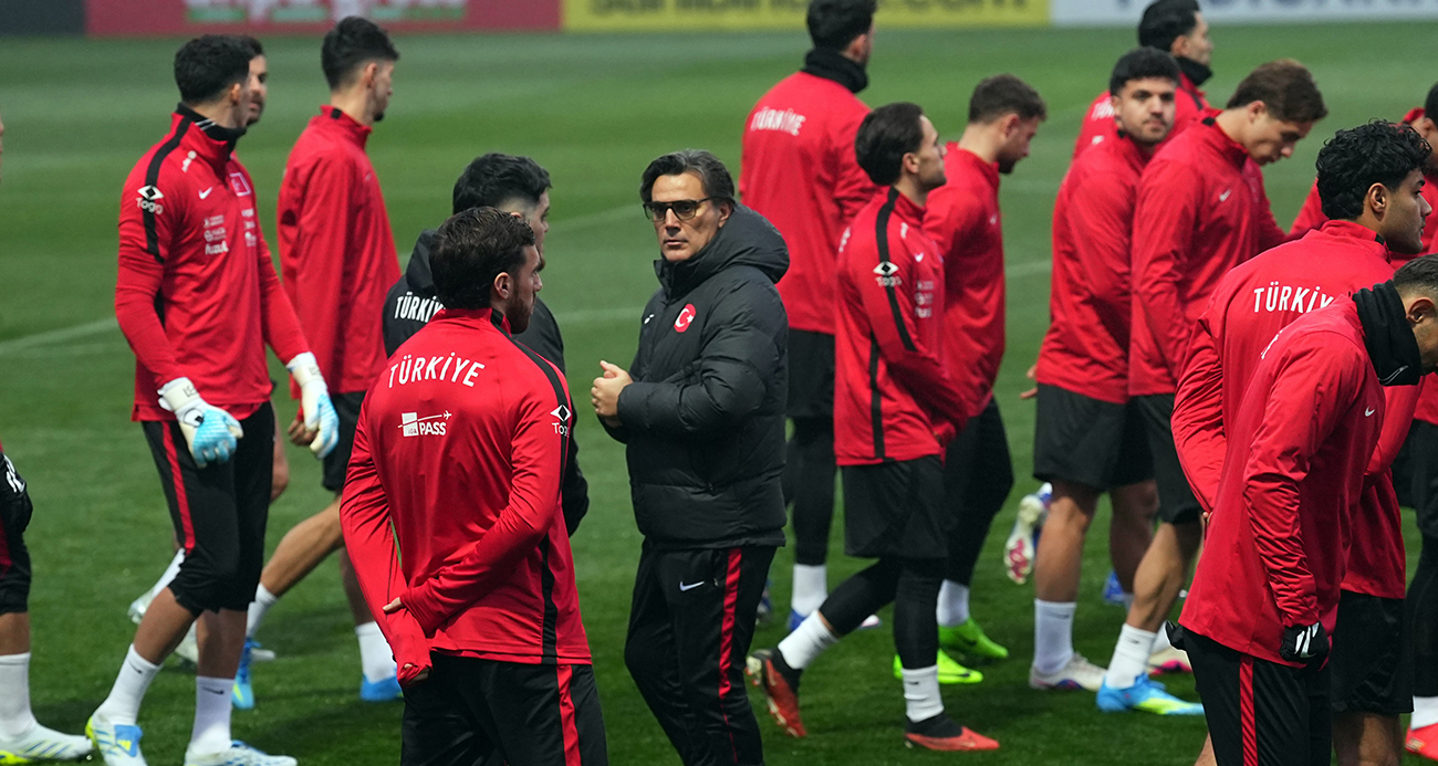 A Milli Futbol Takımı, Romanya maçının hazırlıklarını sürdürdü
