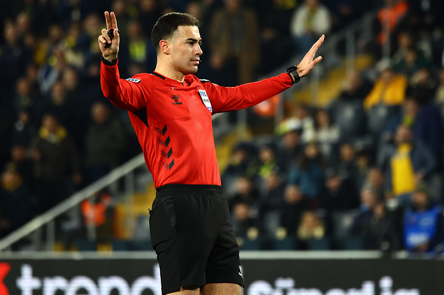 UEFA’dan Oğuzhan Çakır’a görev