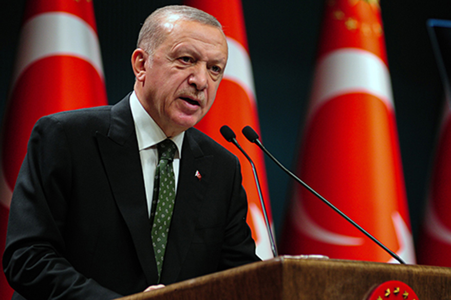 Katar Emiri Al-Thani’den Cumhurbaşkanı Erdoğan’a teşekkür